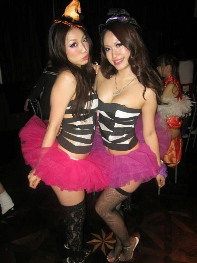 ハロウィン🎃エロ画像！動画もあるぜ!!盗撮・自撮りコスプレ女子のsns流出㊙️2025年はナニがくるか楽しみだよ♡298枚目