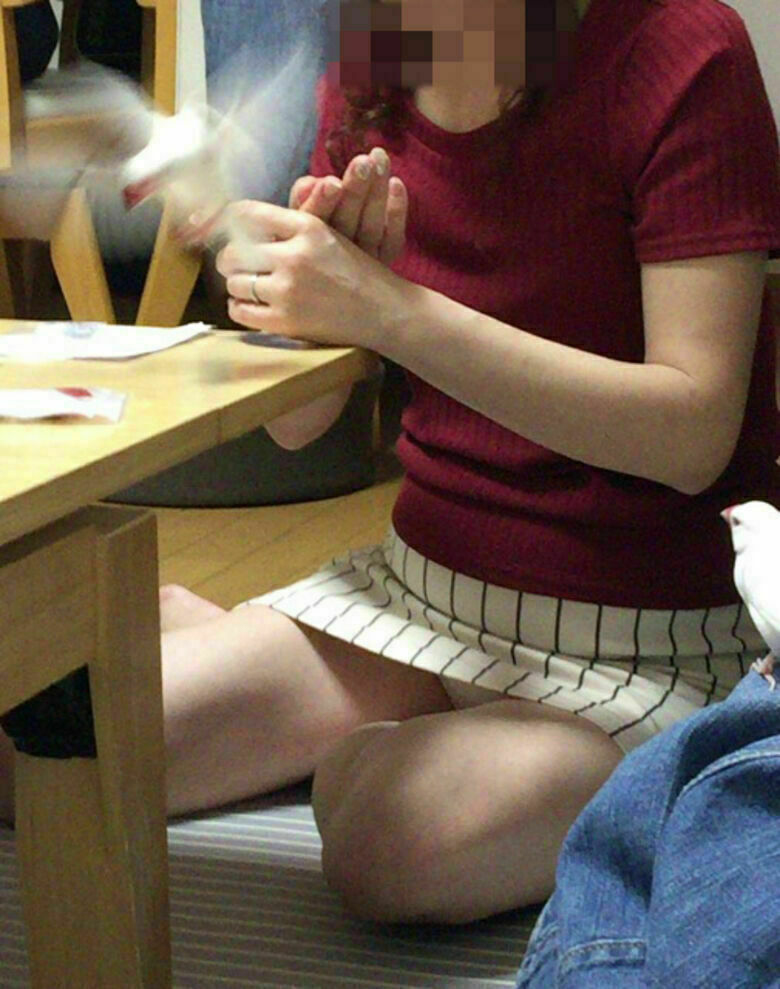 人妻 盗撮エロ画像!流出パンチラ・胸チラ美乳おっぱい♡抜ける隠し撮りまとめてみたぜ!!020