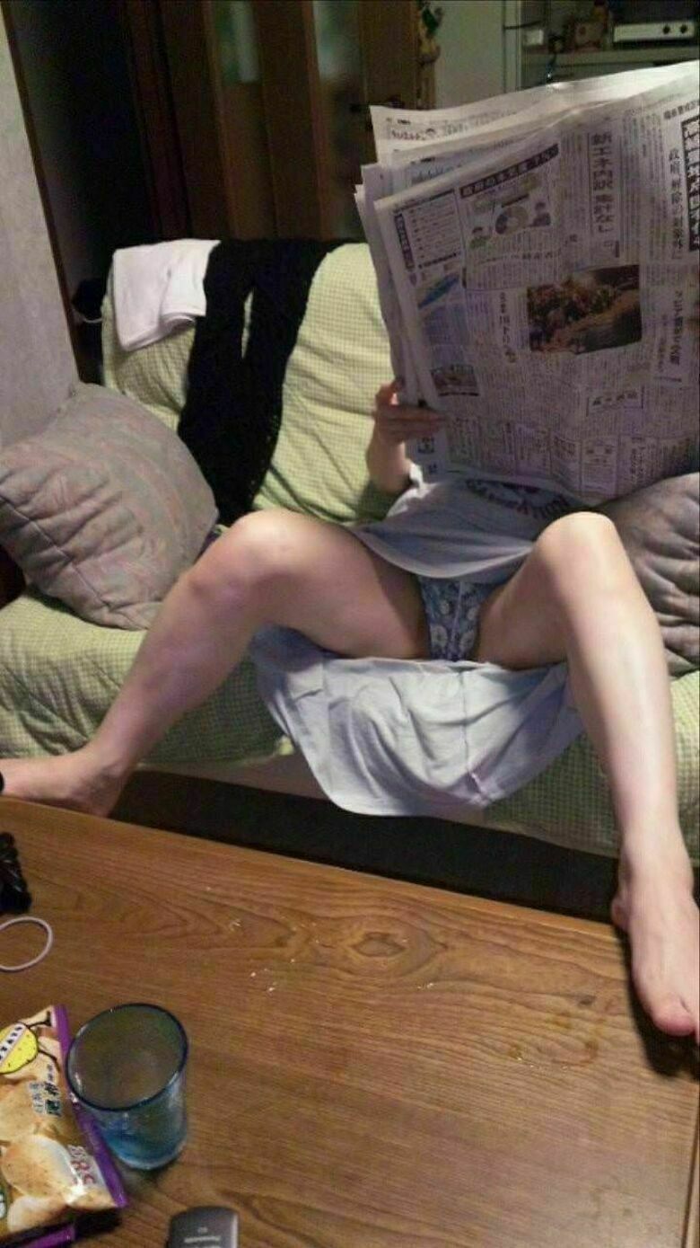 人妻 盗撮エロ画像!流出パンチラ・胸チラ美乳おっぱい♡抜ける隠し撮りまとめてみたぜ!!028