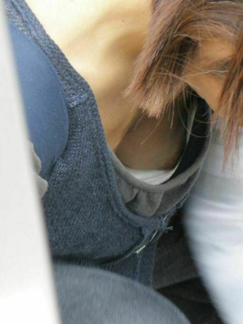 人妻 盗撮エロ画像!流出パンチラ・胸チラ美乳おっぱい♡抜ける隠し撮りまとめてみたぜ!!135