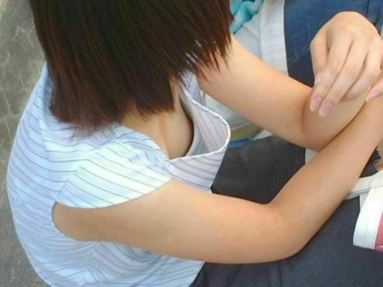 人妻 盗撮エロ画像!流出パンチラ・胸チラ美乳おっぱい♡抜ける隠し撮りまとめてみたぜ!!152