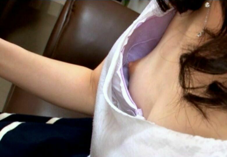 人妻 盗撮エロ画像!流出パンチラ・胸チラ美乳おっぱい♡抜ける隠し撮りまとめてみたぜ!!183