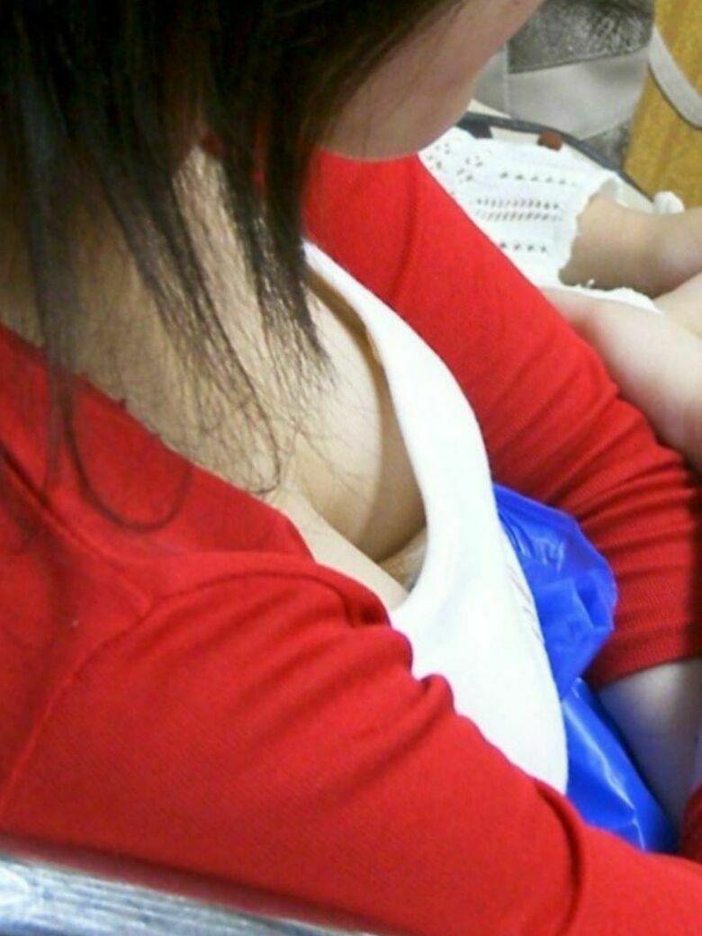 人妻 盗撮エロ画像!流出パンチラ・胸チラ美乳おっぱい♡抜ける隠し撮りまとめてみたぜ!!186