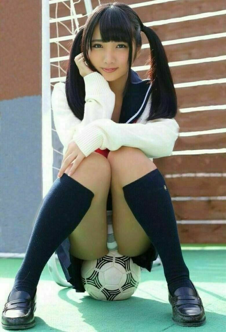 JKパンチラ動画像299枚!エロい女子の盗撮逆さ撮りやしゃがみパンツ 自撮り流出がエロくて抜ける!!【動画あり】208枚目