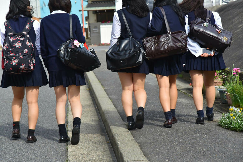 リアルJKパンチラ太ももエロ動画像【厳選35枚】Vol.2_021枚目