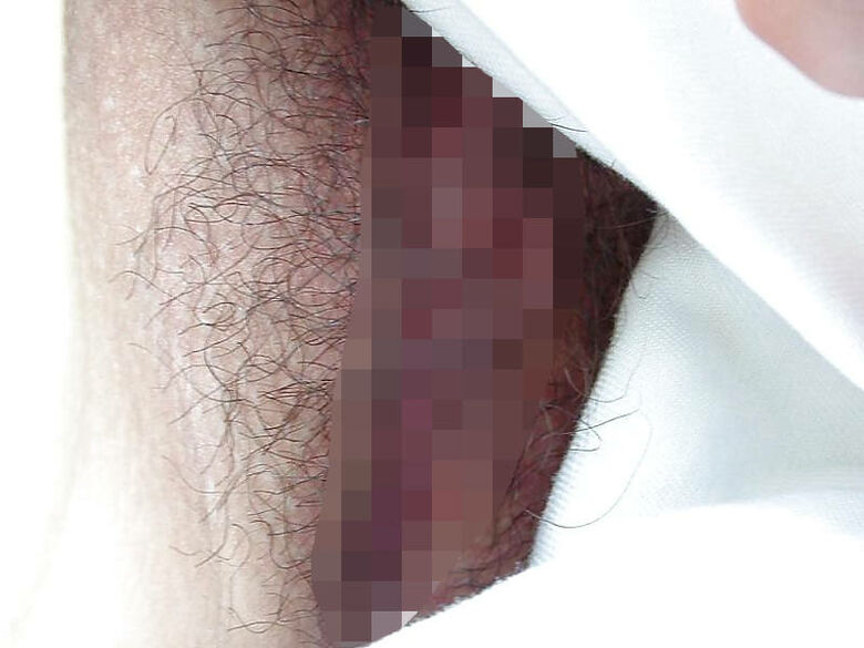 ショートパンツからのマンチラ画像！マンコ晒すよりもエロいんじゃね？？015