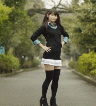 パンチラダンスのエロGIF画像っす!踊ってみた女子のパンツに太もも♡生足がセクシーで抜けるよ!!022枚目