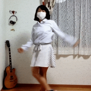 パンチラダンスのエロGIF画像っす!踊ってみた女子のパンツに太もも♡生足がセクシーで抜けるよ!!027枚目