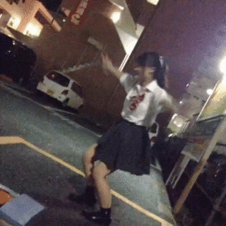 パンチラダンスのエロGIF画像っす!踊ってみた女子のパンツに太もも♡生足がセクシーで抜けるよ!!033枚目
