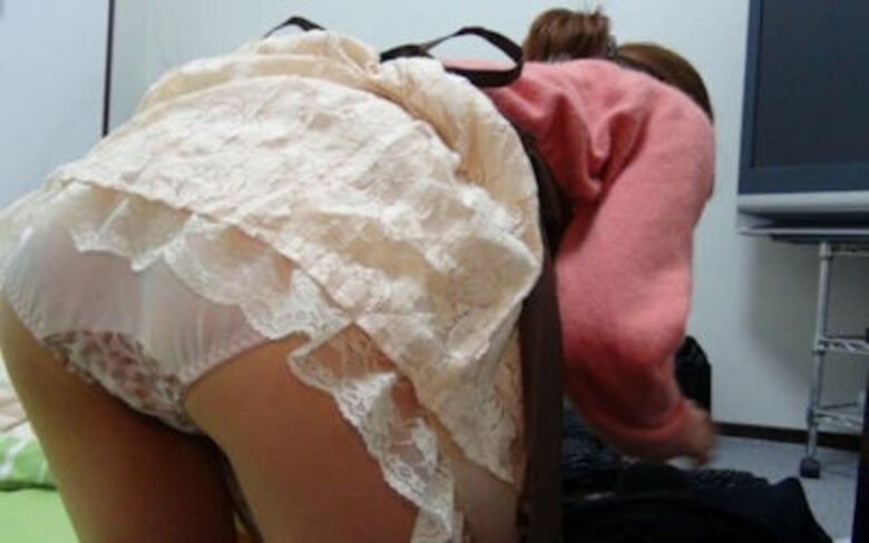 家庭内 パンチラ!家族の盗撮・流出パンツをまとめてみたぜ!!055