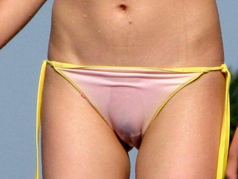 マンスジ エロ画像!おマンコのワレメ❤️パンツの中を想像するだけで勃起が止まらないぜ(´Д`)シコシコオ001