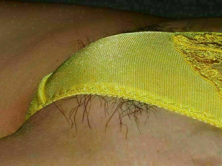 マンスジ エロ画像!おマンコのワレメ❤️パンツの中を想像するだけで勃起が止まらないぜ(´Д`)シコシコオ228