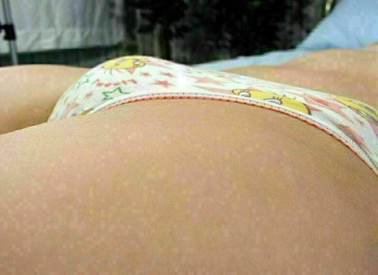 マンスジ エロ画像!おマンコのワレメ❤️パンツの中を想像するだけで勃起が止まらないぜ(´Д`)シコシコオ233