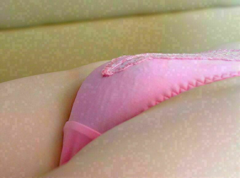 マンスジ エロ画像!おマンコのワレメ❤️パンツの中を想像するだけで勃起が止まらないぜ(´Д`)シコシコオ246