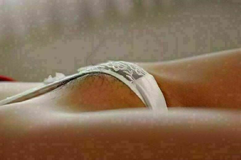 マンスジ エロ画像!おマンコのワレメ❤️パンツの中を想像するだけで勃起が止まらないぜ(´Д`)シコシコオ247