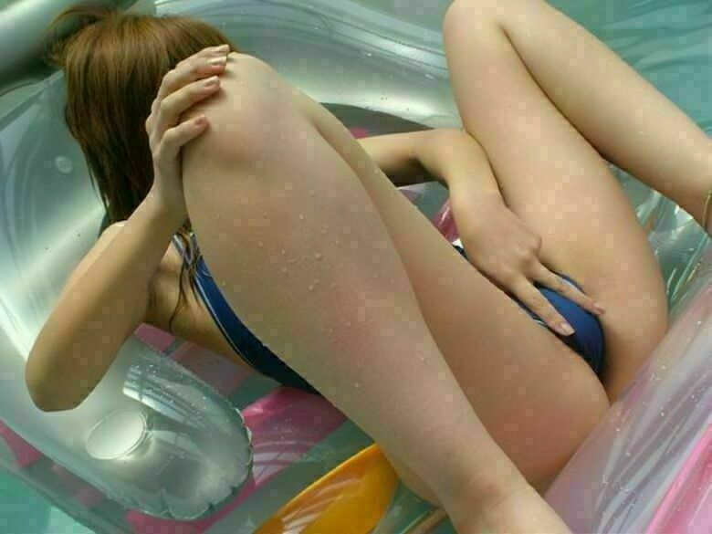 マンスジ エロ画像!おマンコのワレメ❤️パンツの中を想像するだけで勃起が止まらないぜ(´Д`)シコシコオ248