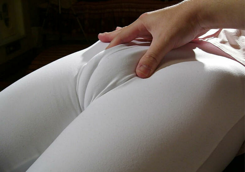 マンスジ エロ画像!おマンコのワレメ❤️パンツの中を想像するだけで勃起が止まらないぜ(´Д`)シコシコオ300