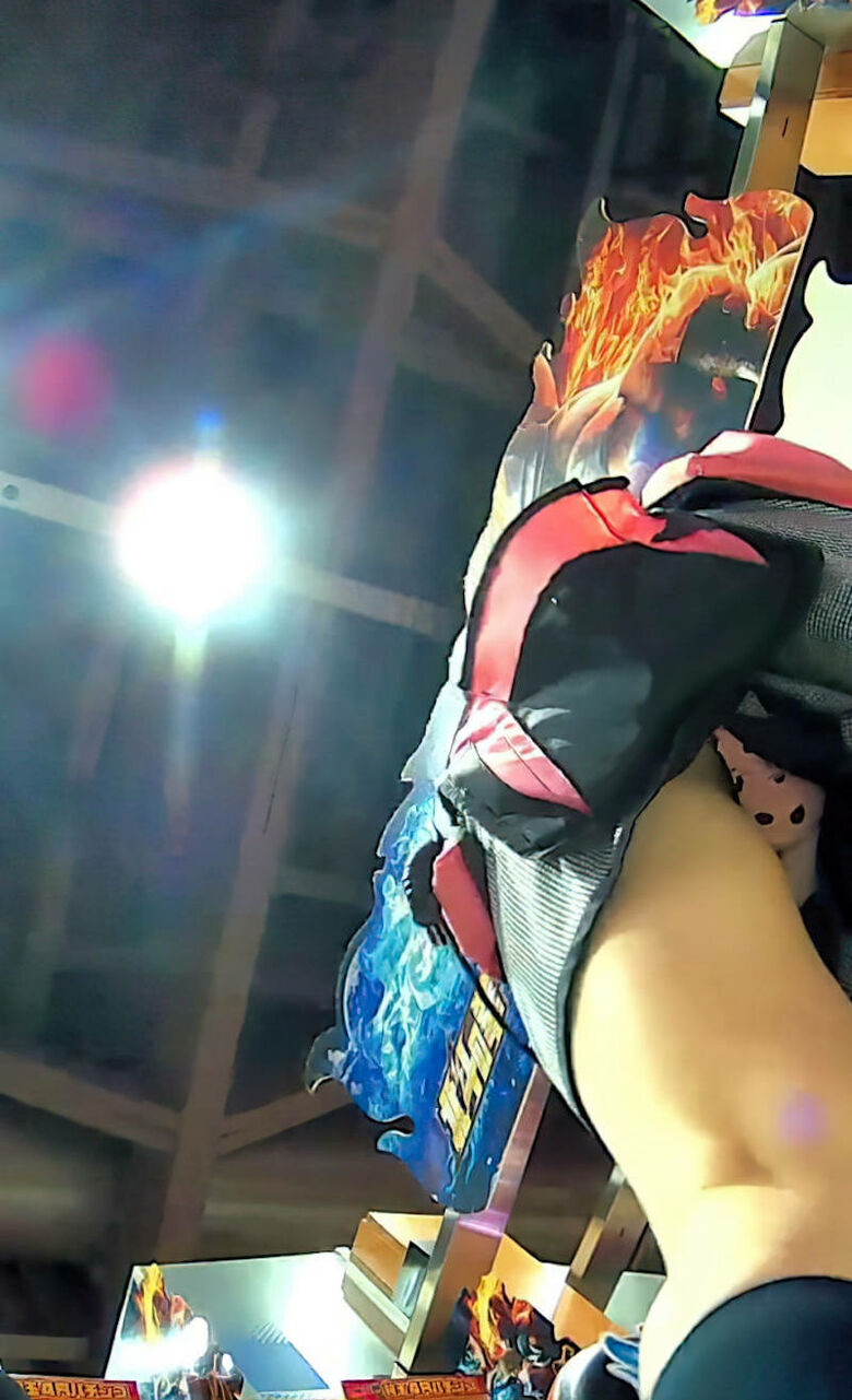 アパレル パンチラ画像!逆さ撮り盗撮♡ドアップのパンツがエロくて抜けちゃいます!!019