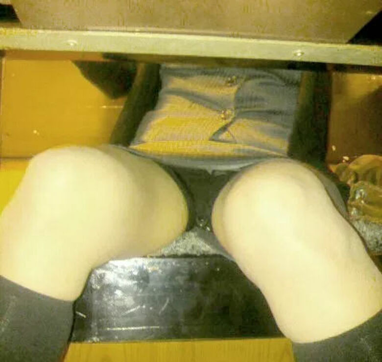 パンチラ画像014