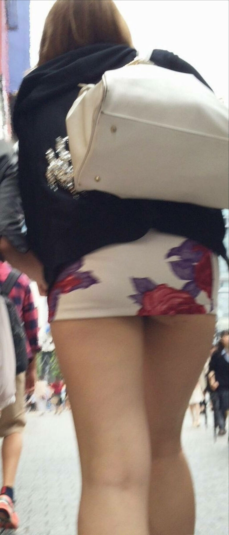 ミニスカ パンチラ画像だぜ!盗撮太ももや生足も超エロいけど、やっぱりパンツが最高です♡【動画あり】028枚目