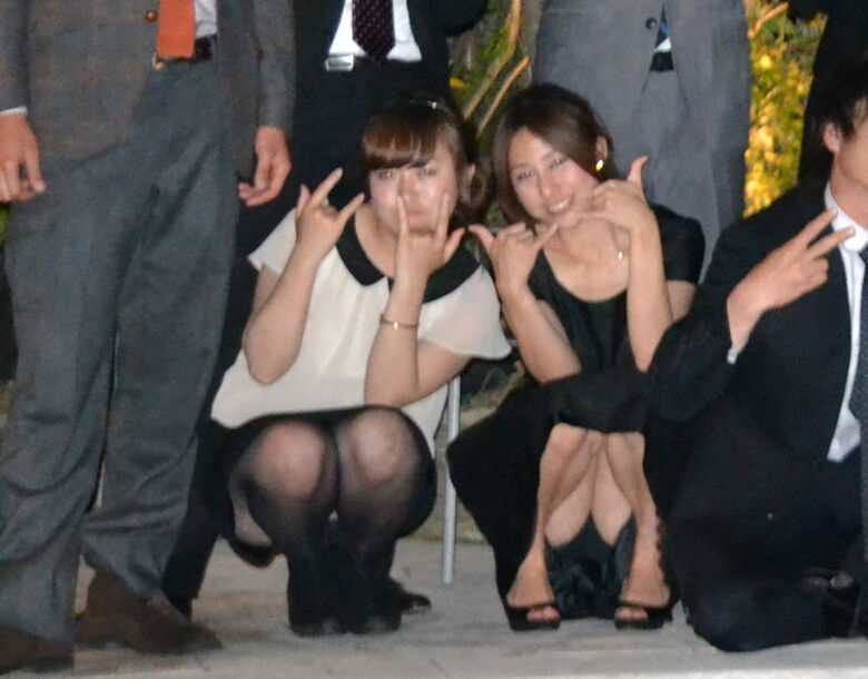 ぱんちら画像115枚!ドレスアップからのパンツがセクシーなパーティードレスパンチラをまとめてみた!!003枚目