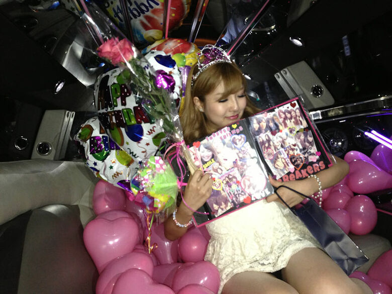 ぱんちら画像115枚!ドレスアップからのパンツがセクシーなパーティードレスパンチラをまとめてみた!!089枚目