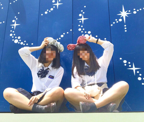 下着ディズニー エロ画像だぜ!夢の国で露出?パンチラに興奮するのはオイラだけじゃないはず♡046