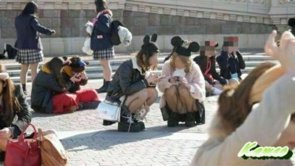 下着ディズニー エロ画像だぜ!夢の国で露出?パンチラに興奮するのはオイラだけじゃないはず♡100