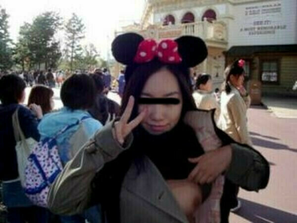 下着ディズニー エロ画像だぜ!夢の国で露出?パンチラに興奮するのはオイラだけじゃないはず♡113