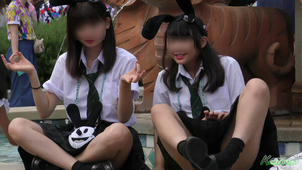 下着ディズニー エロ画像だぜ!夢の国で露出?パンチラに興奮するのはオイラだけじゃないはず♡117