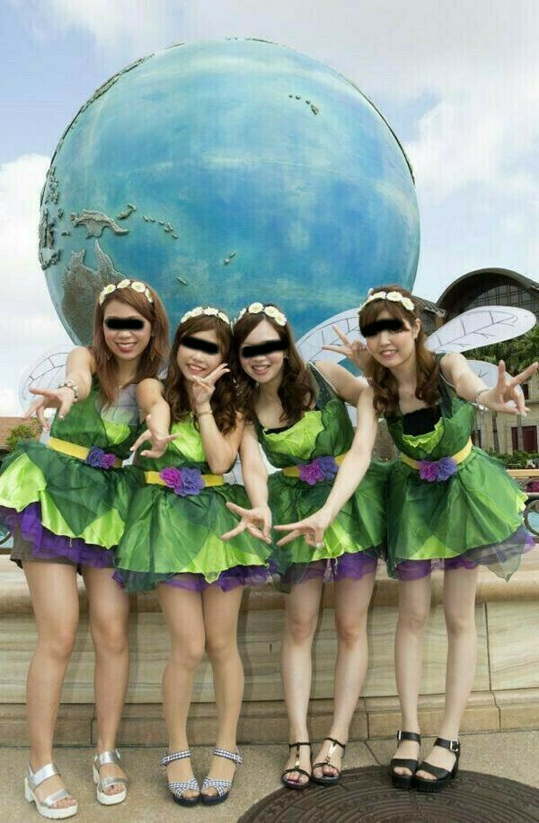 下着ディズニー エロ画像だぜ!夢の国で露出?パンチラに興奮するのはオイラだけじゃないはず♡126