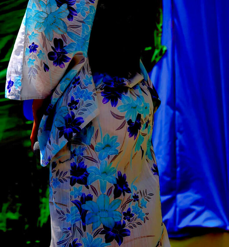 パンティライン 盗撮エロ画像！抜ける素人女性のお尻♡下着のラインがエロいぜ!!109