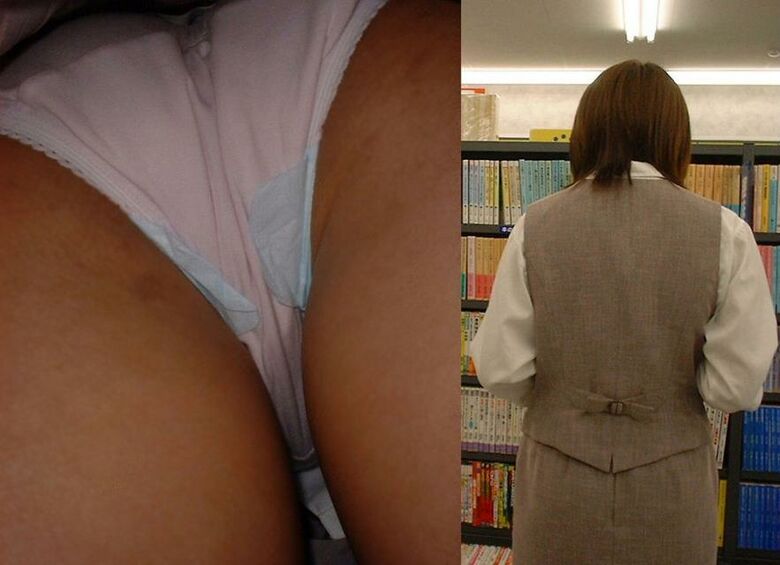 逆さ撮りナプキンパンチラ画像38枚!下着のスキマから見える羽付きパンツがエロくて抜ける!!034枚目