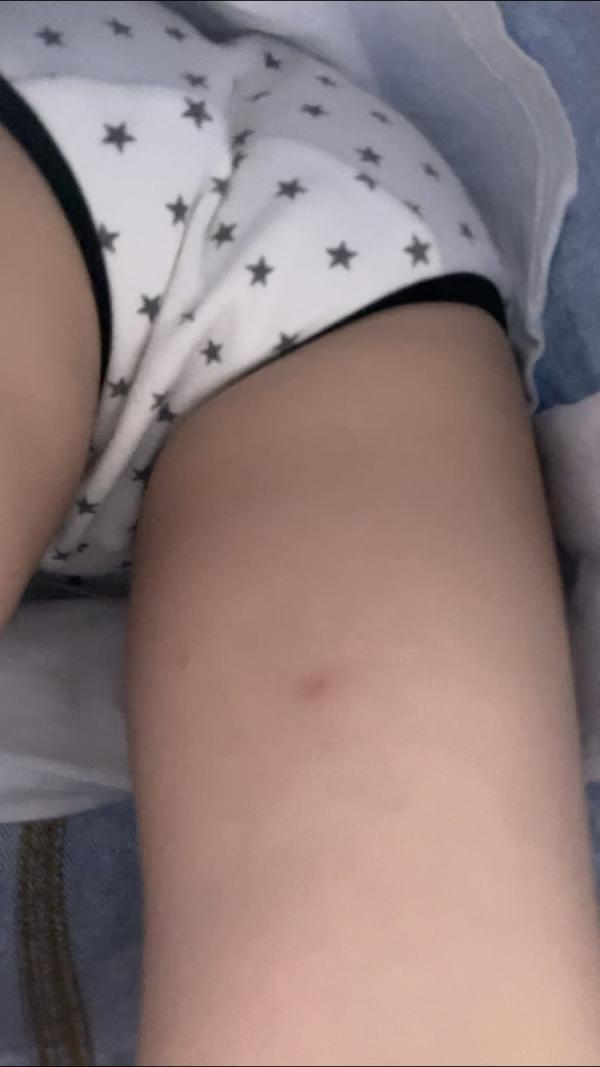 パンチラ 逆さ撮り盗撮画像！リアル動画もあるぜ!!見ているだけでもドキドキ感が伝わっちゃいます♡302