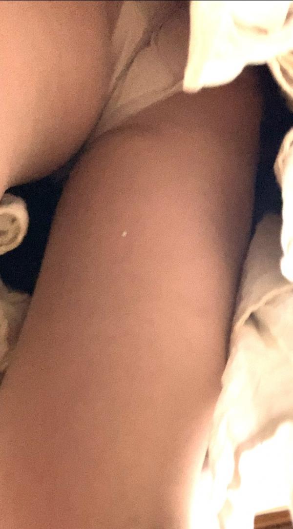 パンチラ 逆さ撮り盗撮画像！リアル動画もあるぜ!!見ているだけでもドキドキ感が伝わっちゃいます♡323