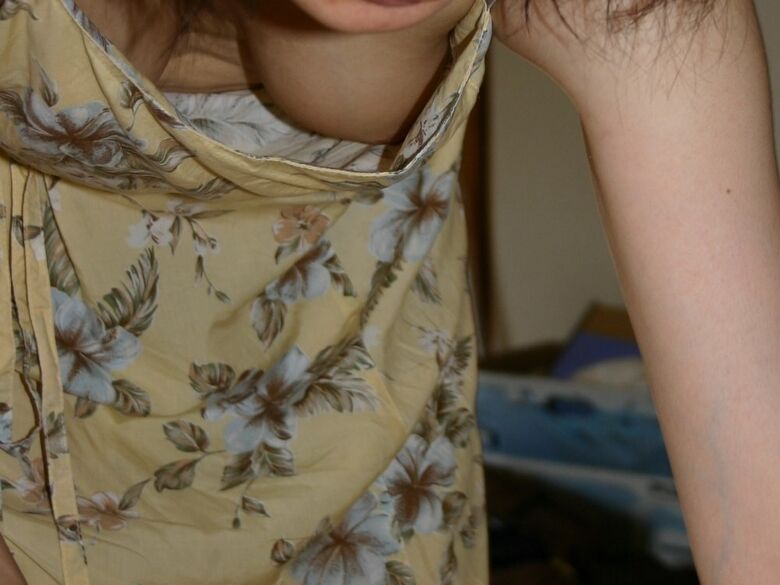 盗撮 エロ画像！素人女性のパンツ大放出㊙️人妻・家庭内流出が抜けちゃいます💕ホンモノ志向の方におすすめだぜ!!366枚目