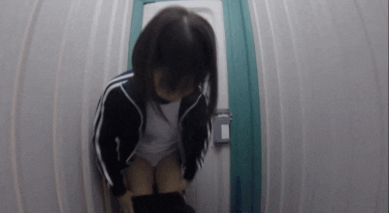 トイレ 盗撮エロ画像!リアル素人女性のアナルやおマンコ♡排泄が生々しくて抜けるぜ!!【動画あり】160枚目