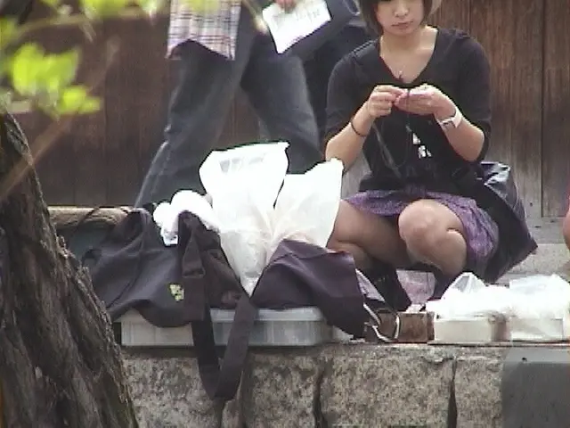 素人のパンチラを盗撮ってくそ興奮するよね028