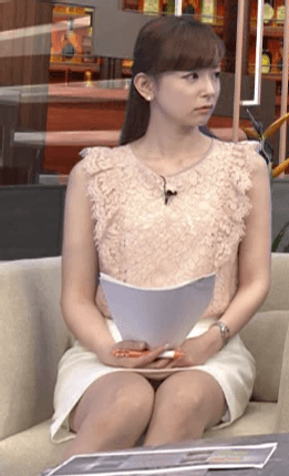 皆藤愛子 パンチラ!ずっと見ちゃう魅惑のデルタゾーンΔGIF付きでまとめてみました♡012
