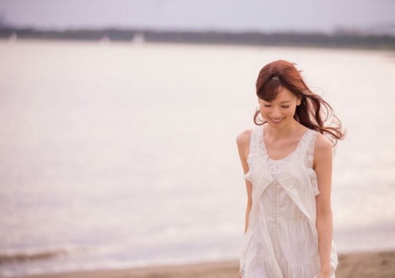 皆藤愛子 パンチラ!ずっと見ちゃう魅惑のデルタゾーンΔGIF付きでまとめてみました♡026