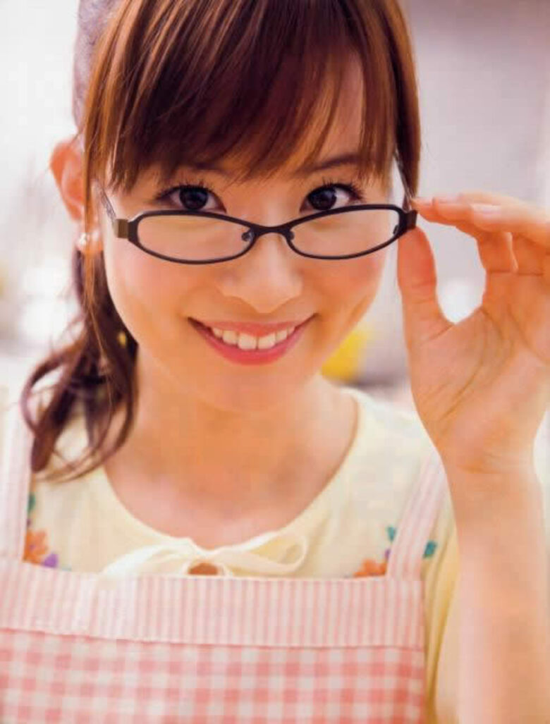 皆藤愛子 パンチラ!ずっと見ちゃう魅惑のデルタゾーンΔGIF付きでまとめてみました♡077