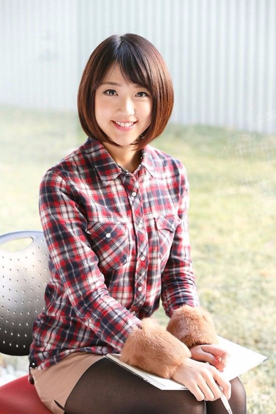 竹内由恵 パンチラ画像がエロいぜ!Mステ・バラエティ番組などなど貴重なお宝パンツをまとめました♡022
