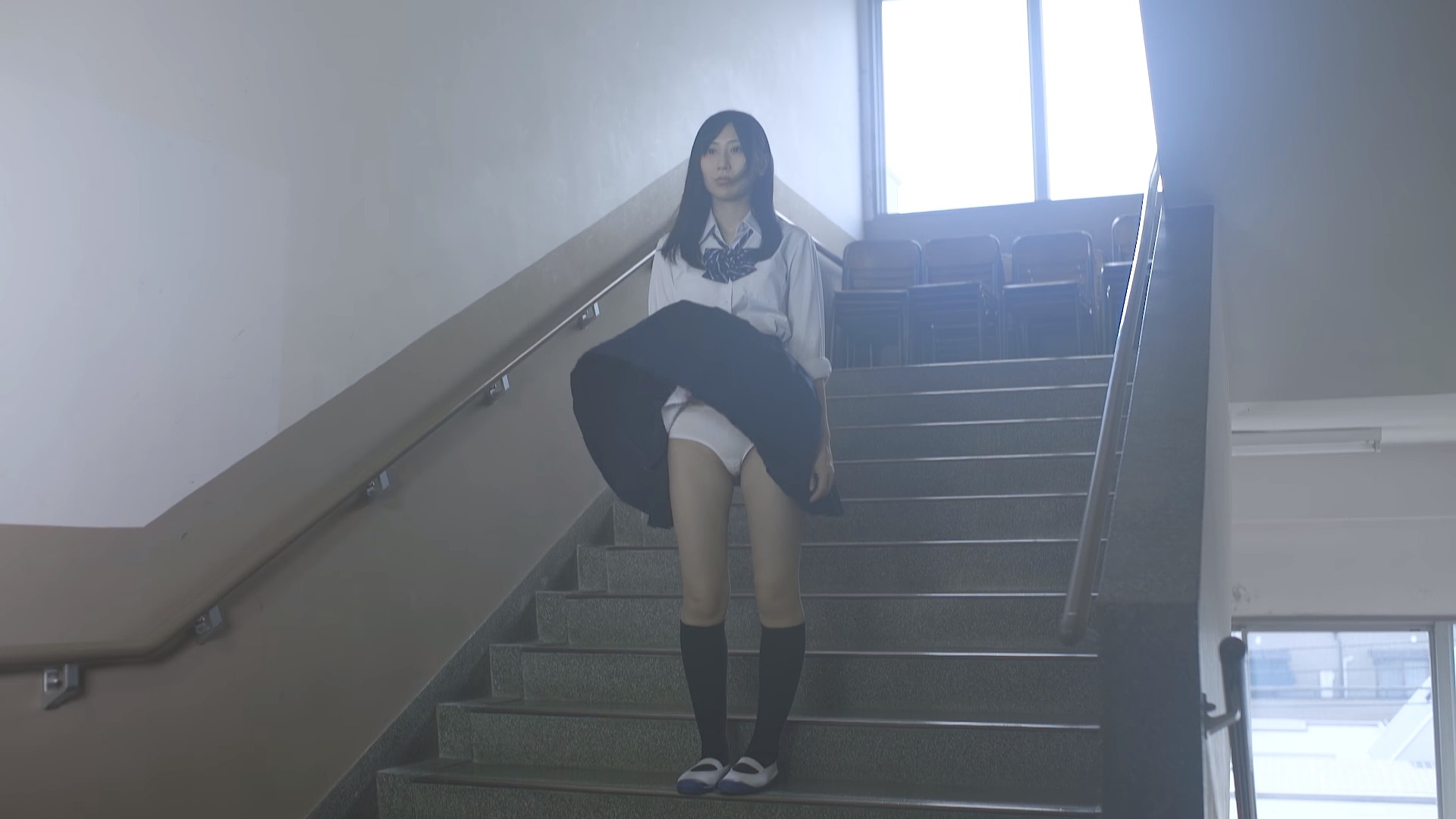 風パンチラ画像015