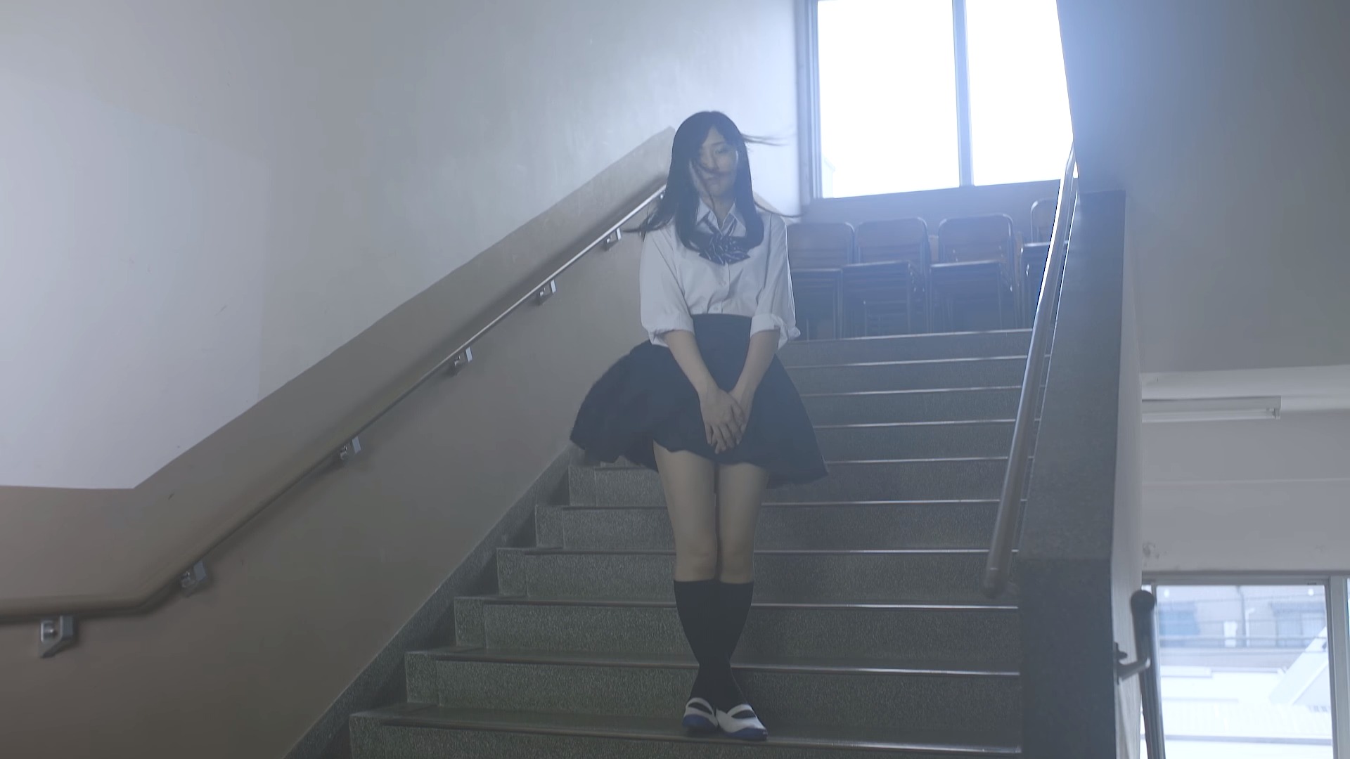 風パンチラ画像016