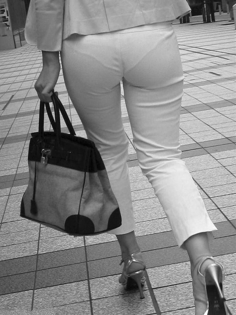 赤外線 盗撮エロ画像!透視カメラで撮影されたパンツがたまりません❤️乳首透けてるのもあるぜ!!032