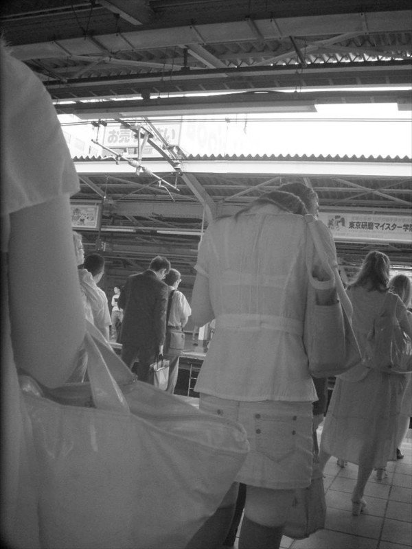 赤外線 盗撮エロ画像!透視カメラで撮影されたパンツがたまりません❤️乳首透けてるのもあるぜ!!070