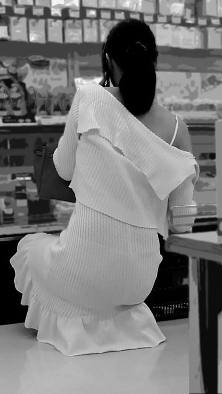 赤外線 盗撮エロ画像!透視カメラで撮影されたパンツがたまりません❤️乳首透けてるのもあるぜ!!080