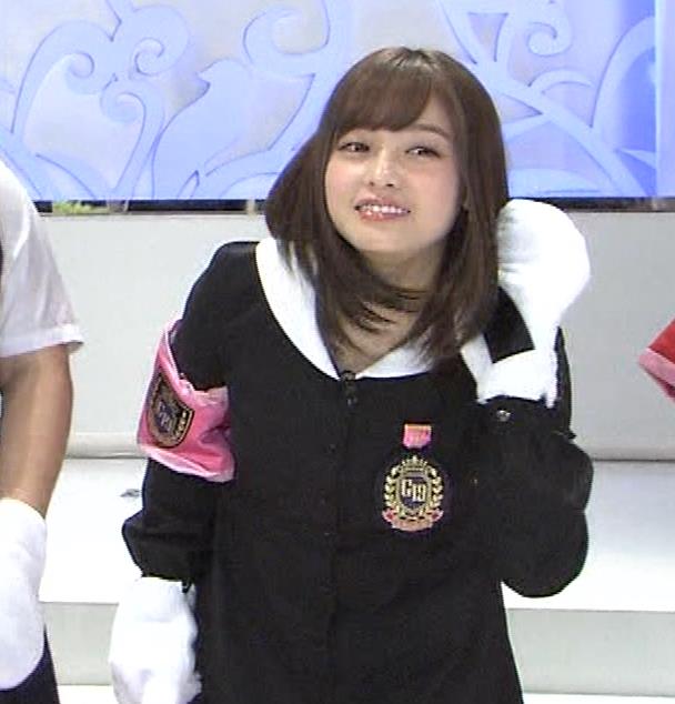 橋本環奈 パンチラがエロいぜ！アイドル時代お宝パンツ画像♡1000年に1度の貴重なアンスコが抜けちゃいます😍018