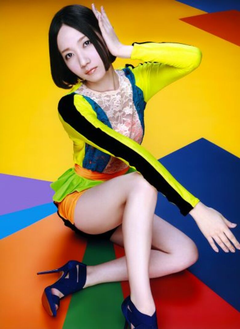 Perfume パンチラ!ミニスカ美脚に太ももがエロすぎて抜けちゃいます♡005