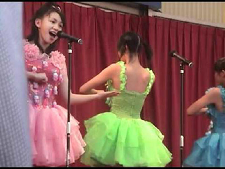 Perfume パンチラ!ミニスカ美脚に太ももがエロすぎて抜けちゃいます♡048